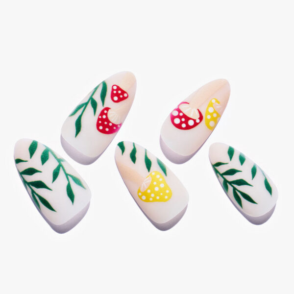 Women Fashion Mani Press On Nail Colourful Mushroom